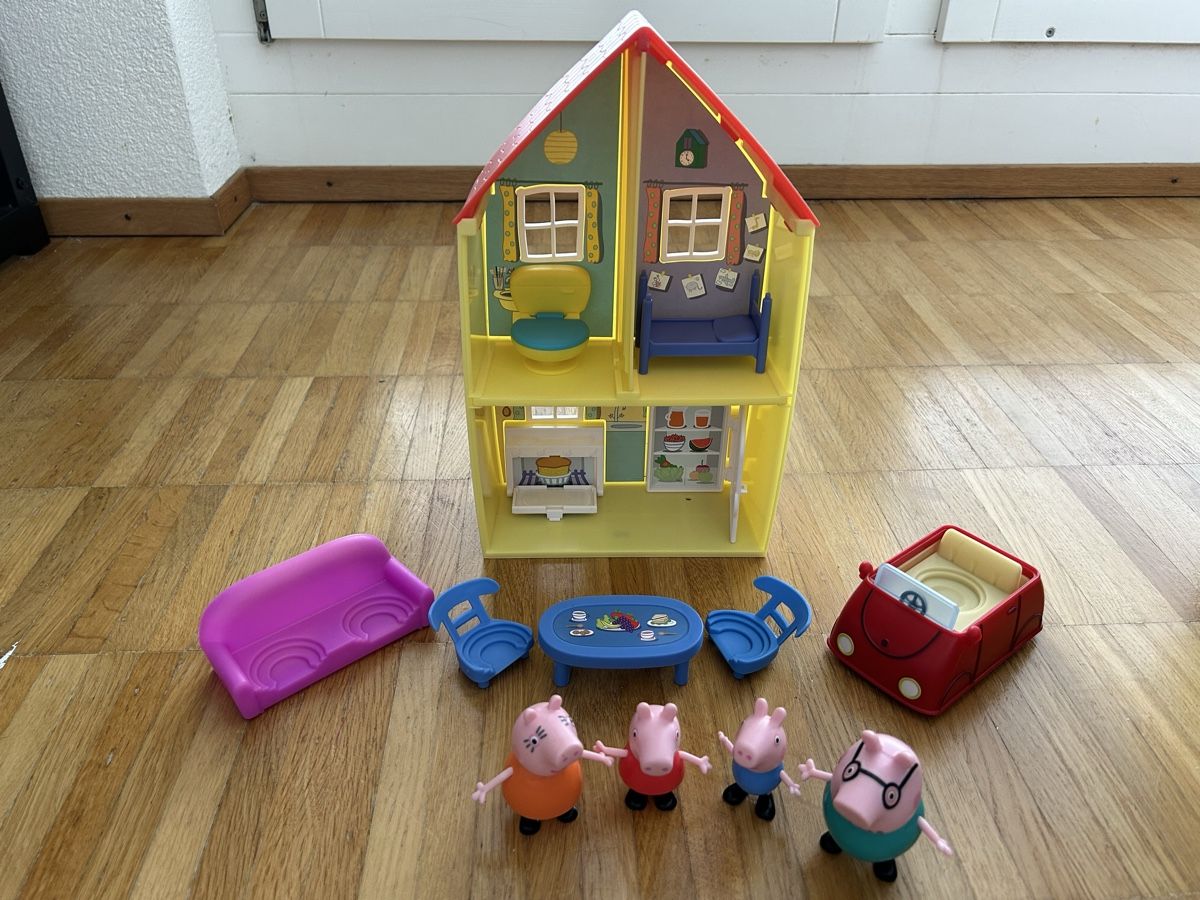 Maisons pour enfant: Peppa Wutz Peppas Welt Hause – D'occasion à Obfelden par ocean346903396