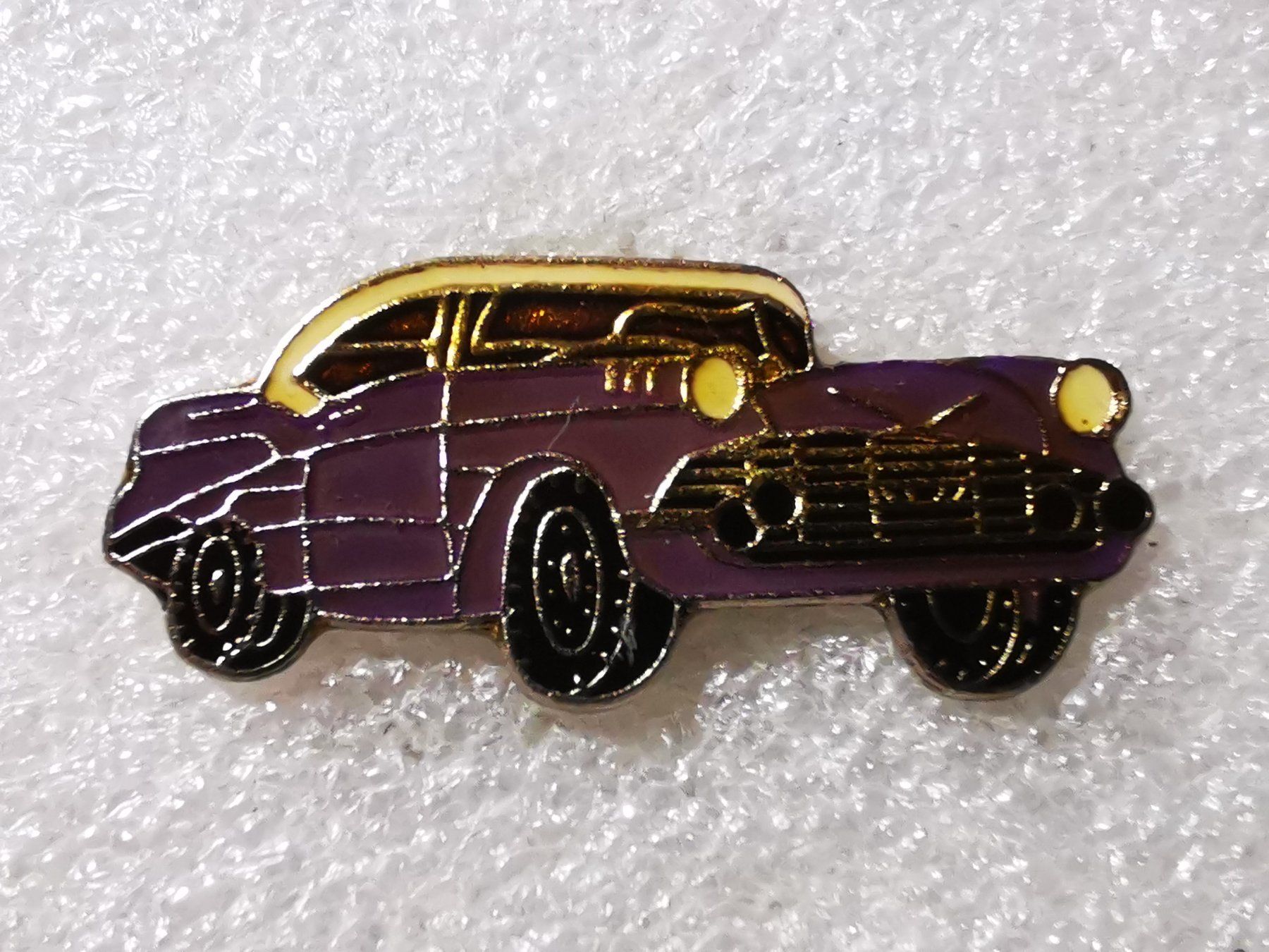 Placchette & Badge: Ansteckpin 162: Auto Oldtimer – Usato da Oppligen venduto da Pin-Fall-Shop