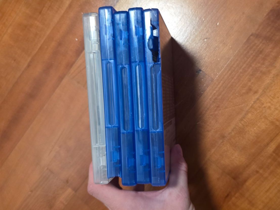 Giochi: PS5,PS4,PS3 Games with Limited Edition PS5 Controller BROKEN – Difettoso da Meilen venduto da MR_Buisness 6