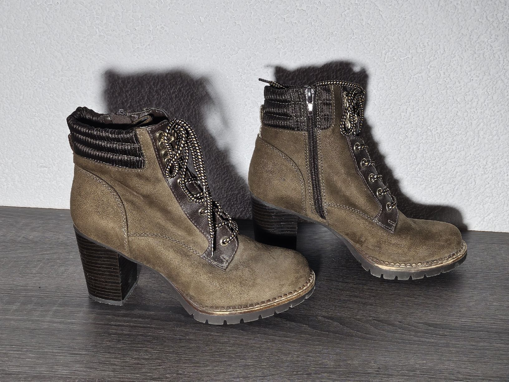 Graceland Scarpe da donna: Herbstliche Damen Stiefeletten Gr. 38 – Usato da Bettlach venduto da Anschyellie 2