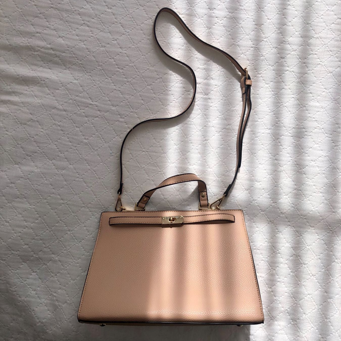 Borse da donna: Edle Kunstlederhandtasche – Nuovo (secondo la descrizione) da Thun venduto da smi_nyv7 4