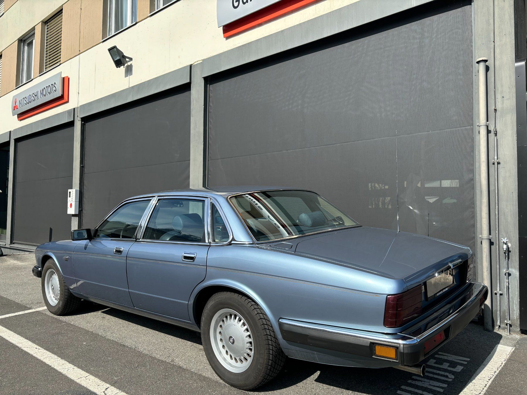 Jaguar Autos: JAGUAR XJ40 Sovereign 3.6 – Gebraucht aus Grabs von paula678 4