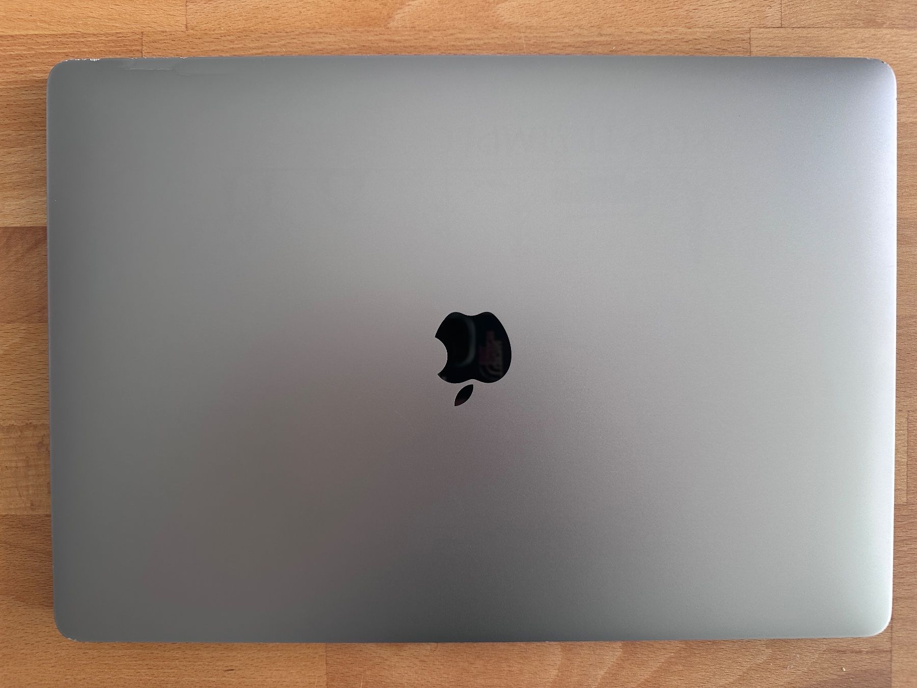 Apple Portables: Apple MacBook Pro 15" 2017 pour étudiant-e – D'occasion à Promasens par Toblerone83 5
