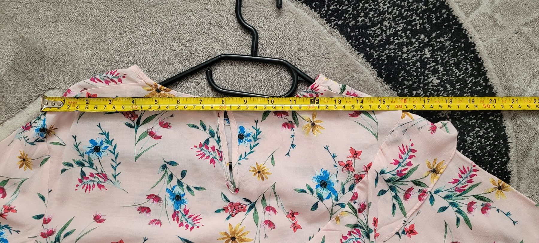 Mango Blusen: Blouse fleurie rose Mango T40/L  – Neu (gemäss Beschreibung) aus Vevey von x_y_f 3