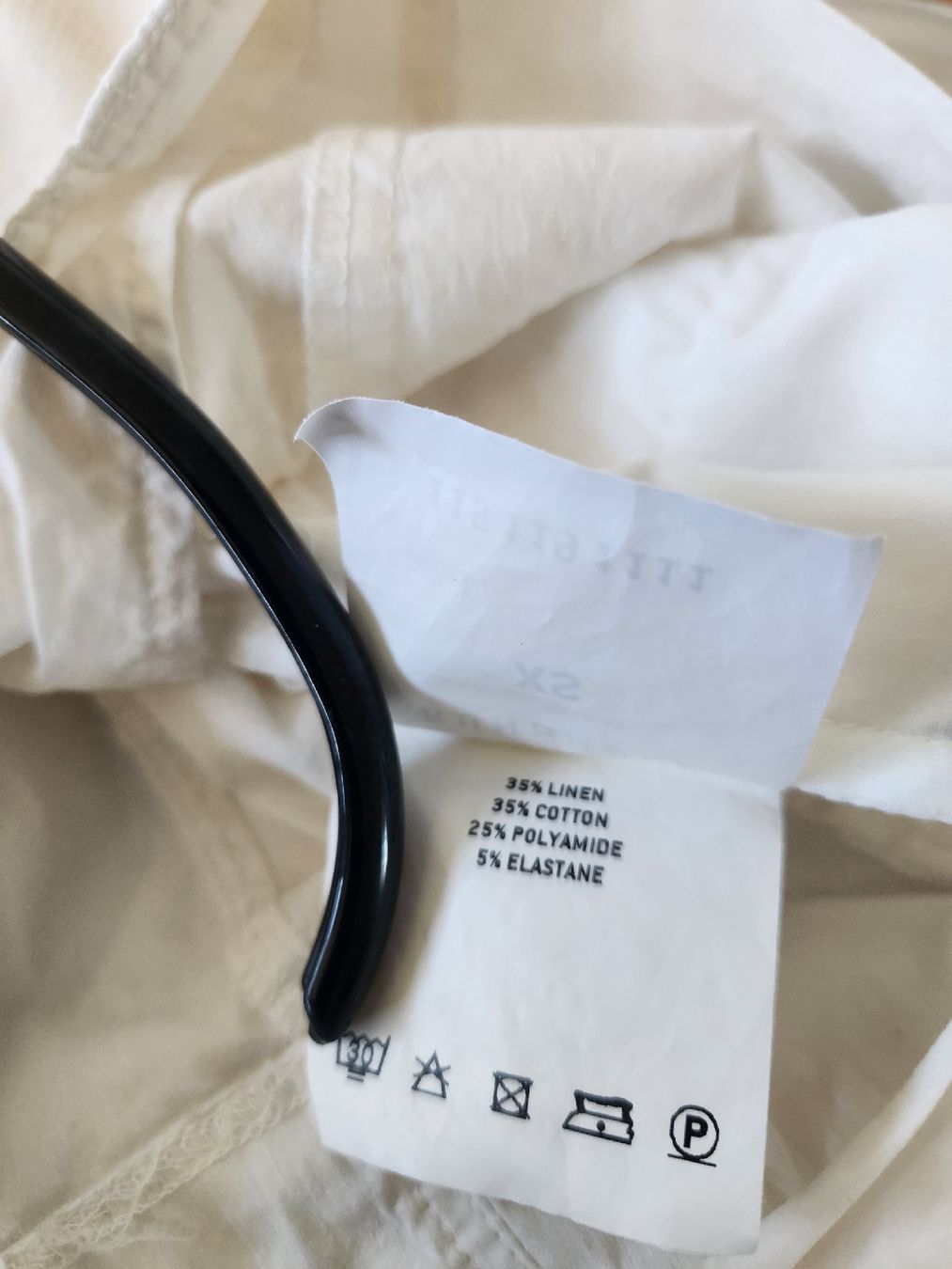 Rundholz Vestes: Rundholz veste blanche taille XS – D'occasion à Lausanne par man_rw9q 6