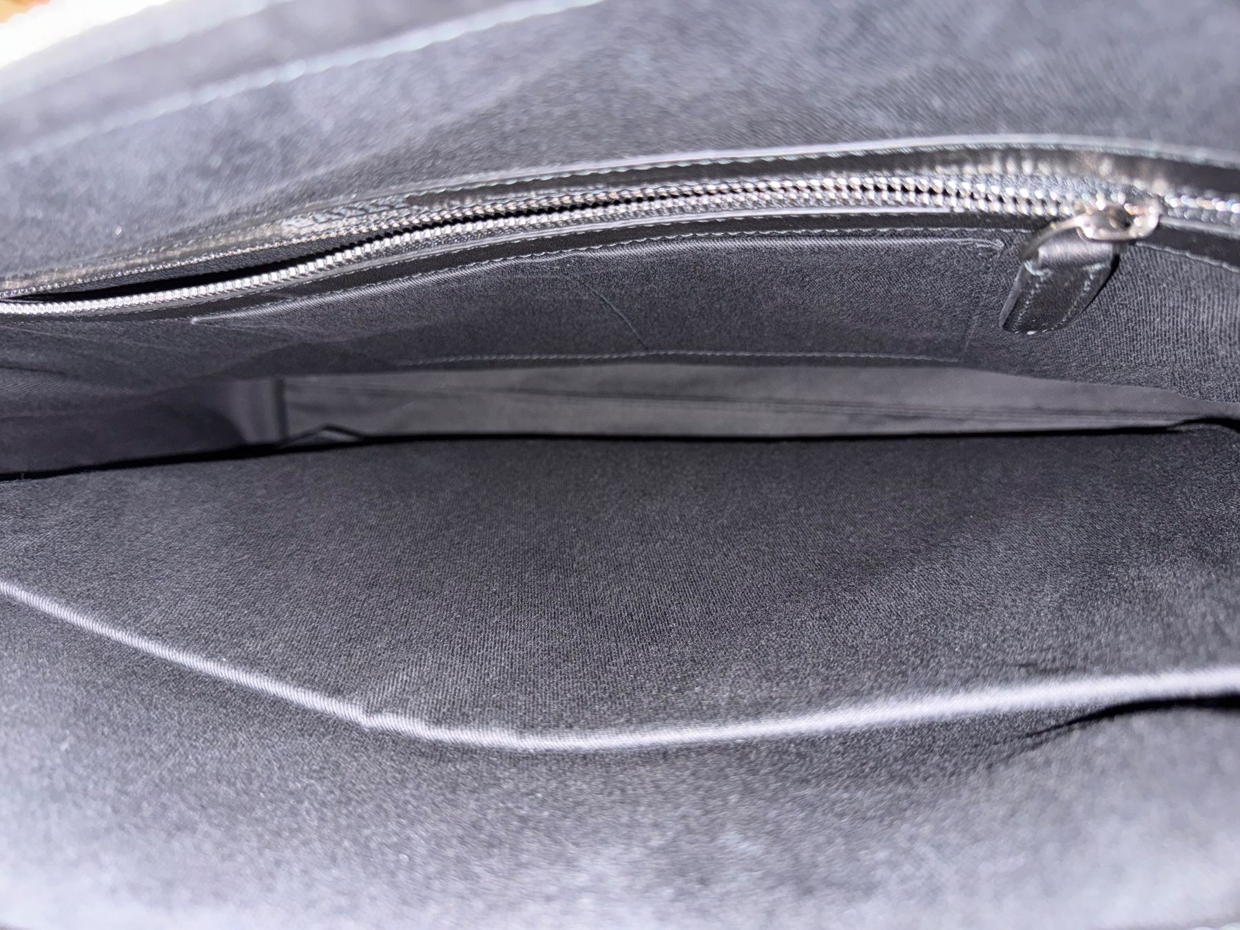 Bally Taschen für Damen: Sac à main Bally en cuire de veau – Neu (gemäss Beschreibung) aus Genève von Igoreuf 3