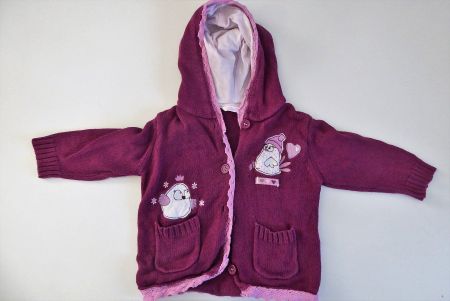 Mädchen Strickjäckli mit gefütterter Kapuze  Grösse 74