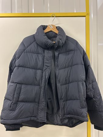 Daunenjacke JW Anderson x Uniqlo