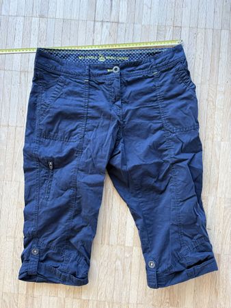 S.Oliver women's summer capri pants, size 40, dark blue