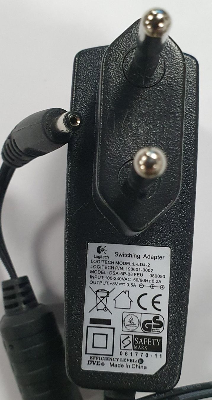 Logitech Laufwerke & Adapter: Logitech L-LD4-2 Switching Adapter DSA-5P-08 externes Netzt. – Gebraucht aus Reinach AG von RiesenServicesGmbH