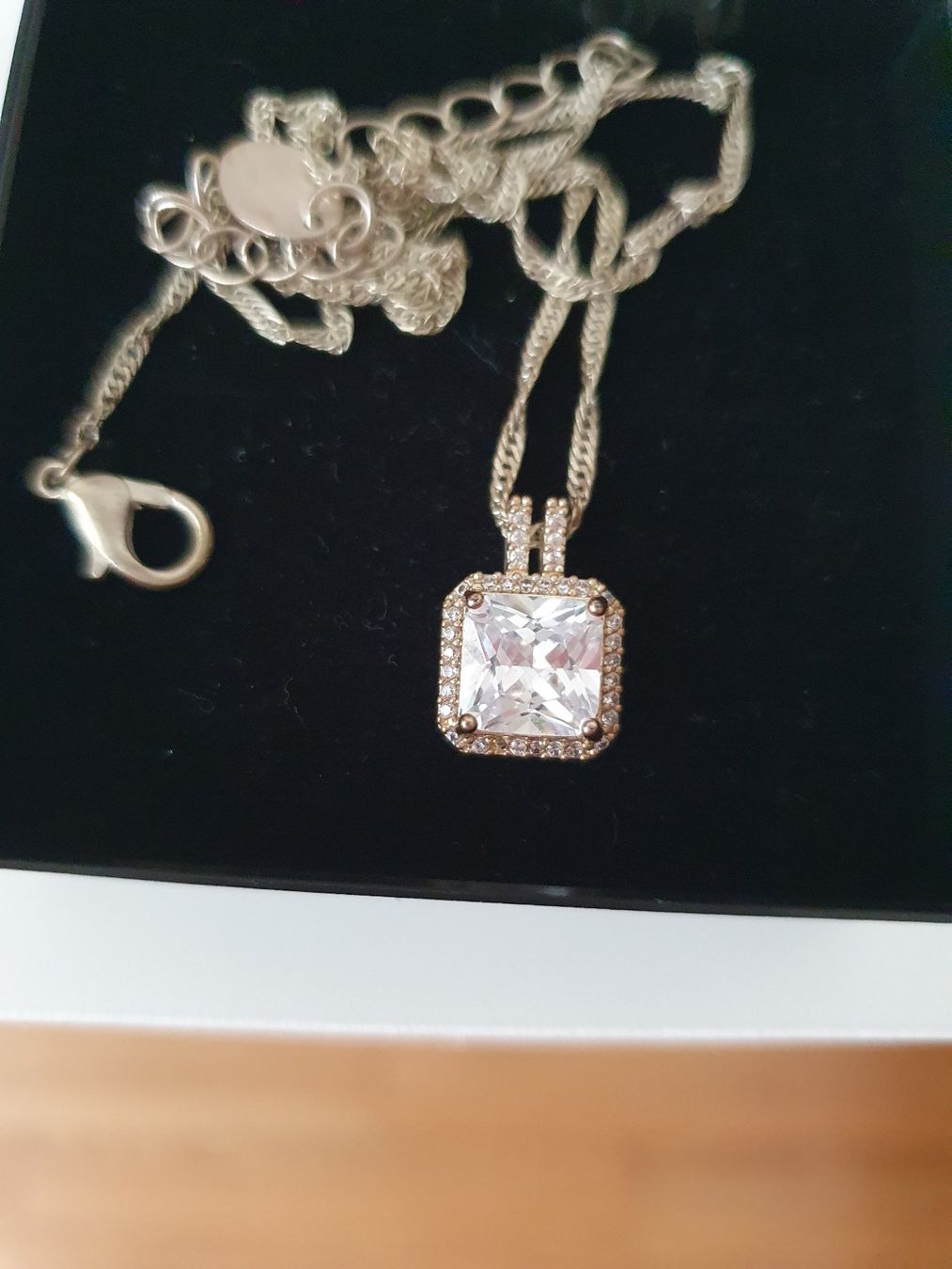 Ciondoli: Anhänger mit Kette – Modeschmuck – Usato da Schübelbach venduto da flo_z6vh 1