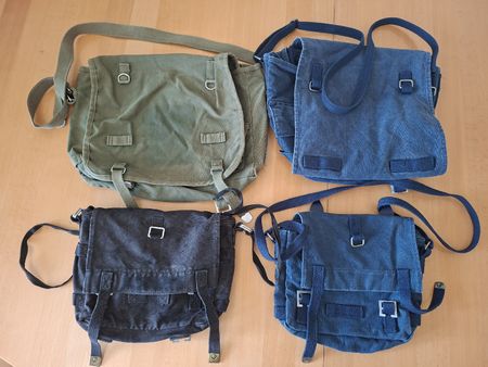4 Umhängetaschen aus Stoff verschiedene Farben
