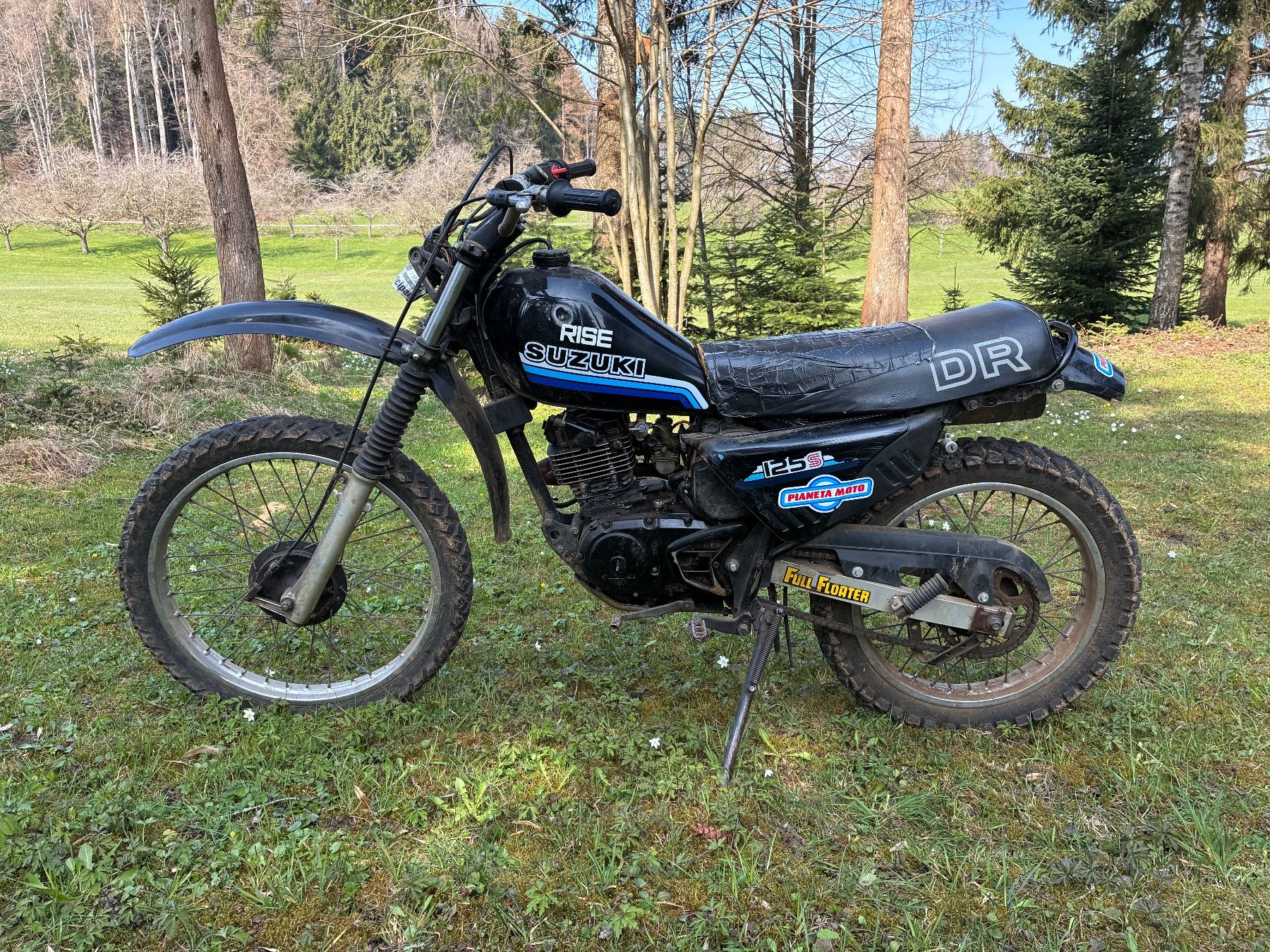Suzuki Enduro: Suzuki dr 125 – Usato da St.Gallen venduto da niki112 1