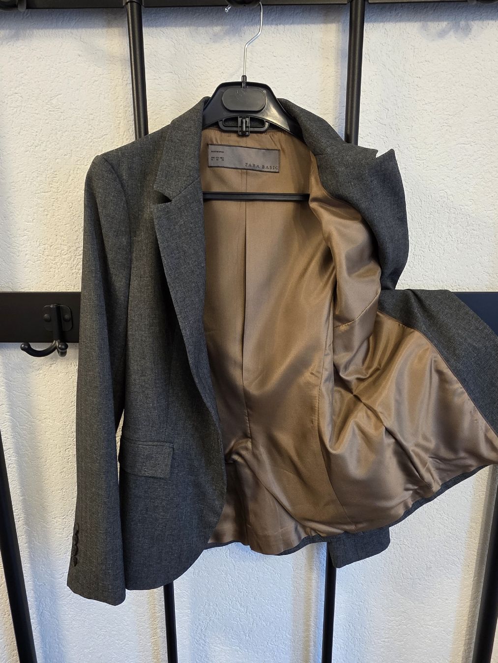Zara Vestes: Blazer Zara Basic gris chiné taille M  – D'occasion à Collonges par 2D_Collector 2