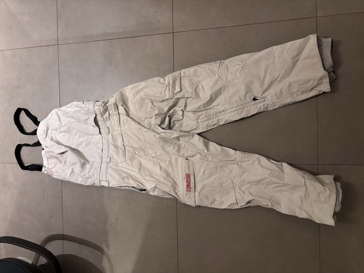 Burton Pantaloni: Pantalon Snowboard Burton crème – Usato da Muri b. Bern venduto da YSA 1