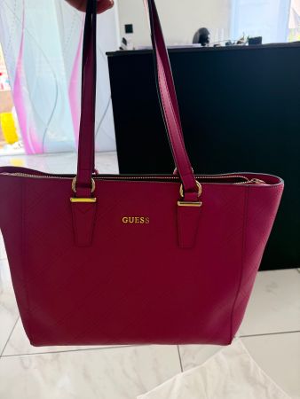 Guesstasche Pink, neuwertig, Top Zustand, ideal für Sommer!