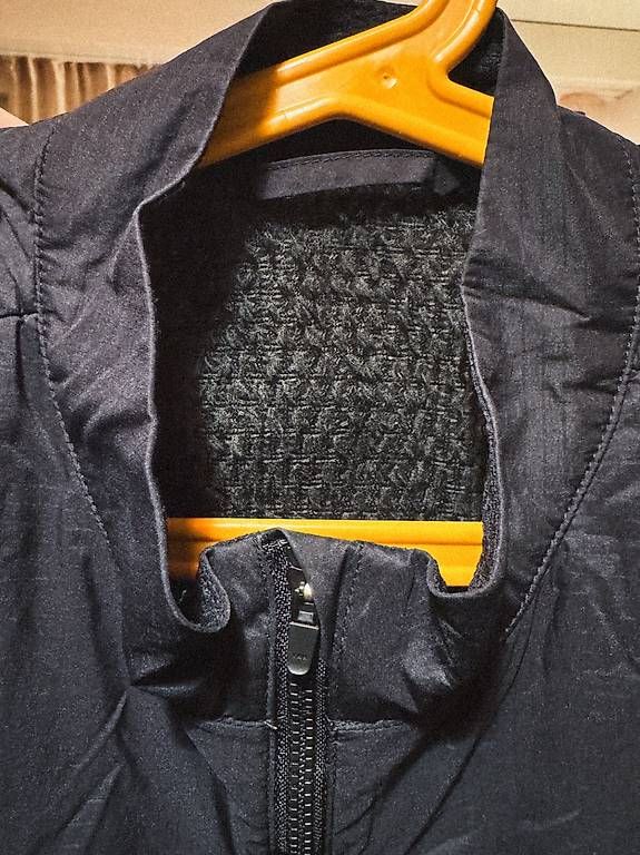 Pas Normal Studios Giacche: PNS Men's Essential Insulated Jacket, M, Black – Usato da Zürich venduto da sirwatergold 2