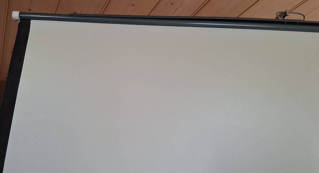 Schermi: Da-Lite Versatol Projektionsleinwand mit Stativ – Usato da Rüti ZH venduto da Liliane_market 6