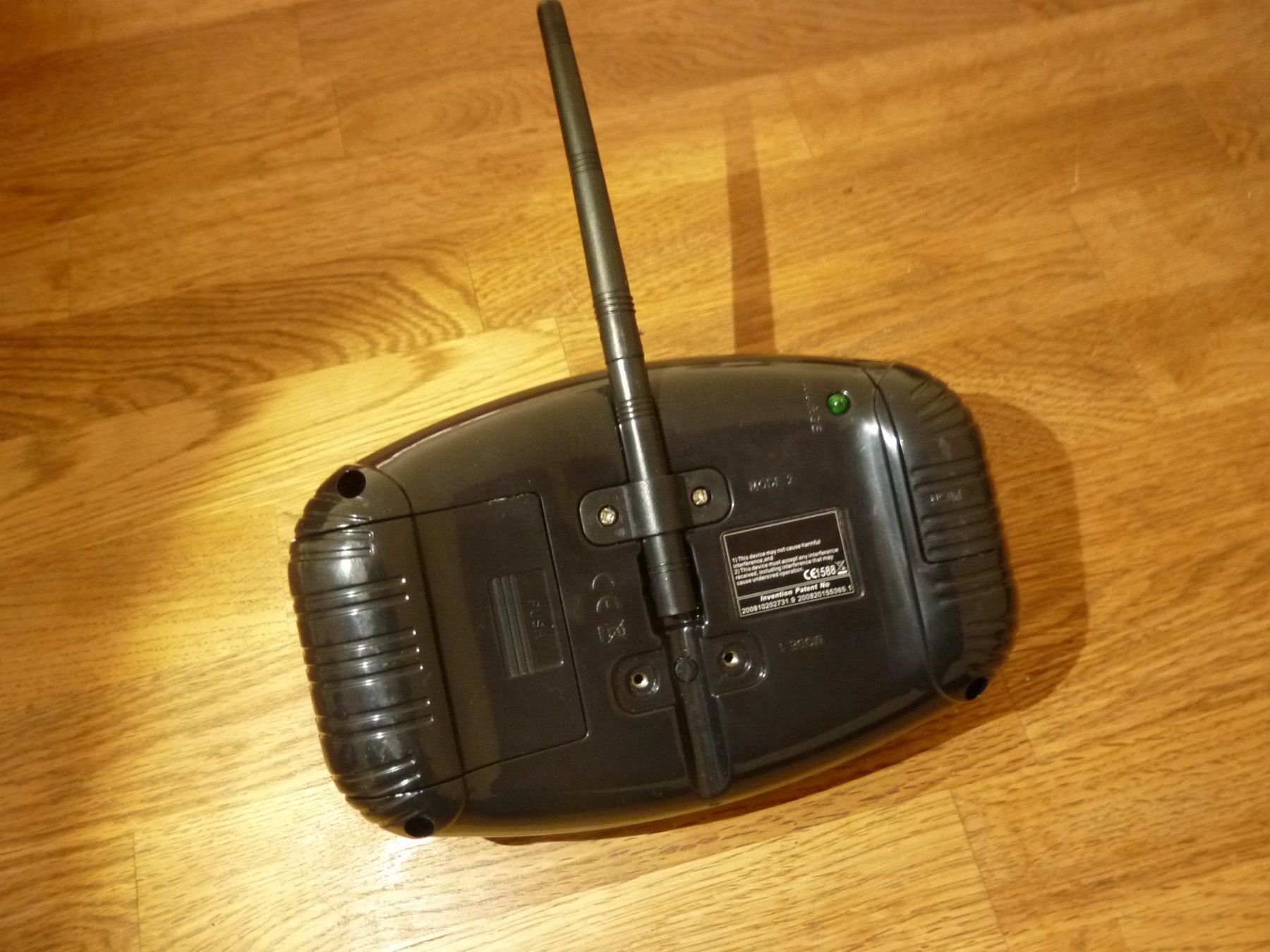 Fernsteuerungen: robbe Fernsteuerung 2.4ghz mode2 – Gebraucht aus Hochfelden von swissice 4