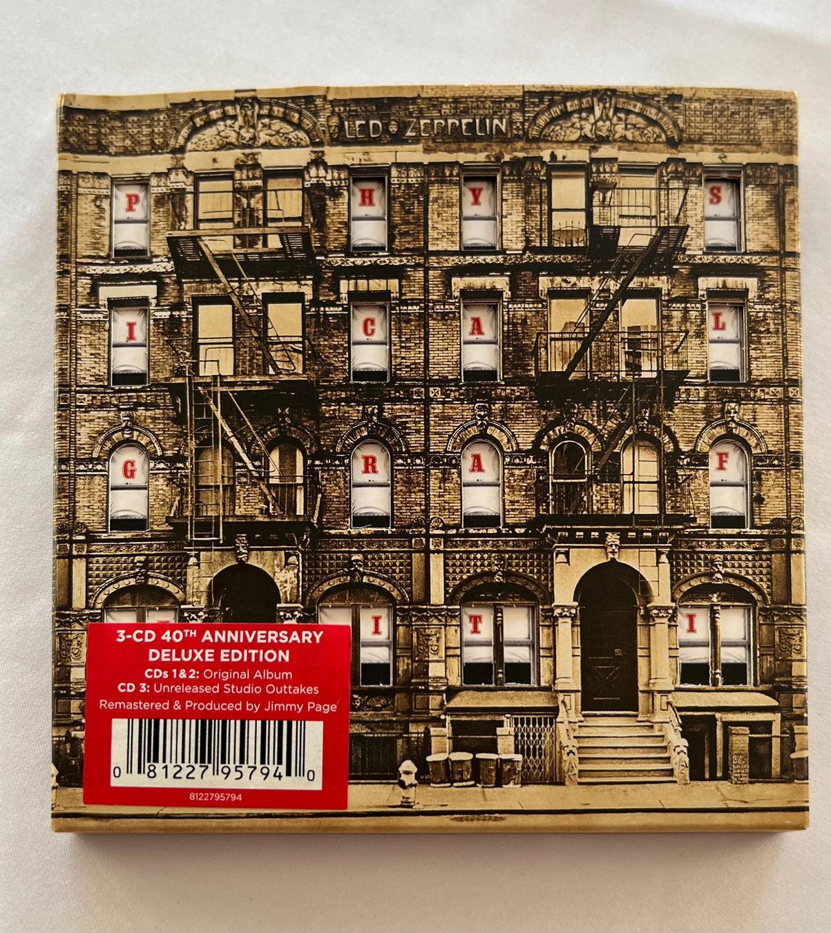 CD: Led Zeppelin - Physical Graffiti / 3 CD Set, 40th Anniv. Etd – Nuovo (secondo la descrizione) da Schaffhausen venduto da Mond689