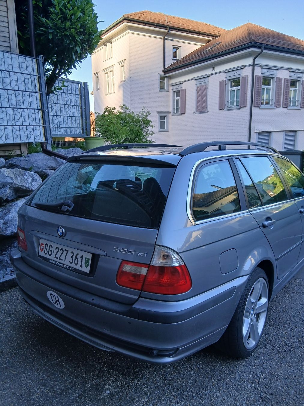 BMW Automobili: BMW 325Xi E46 – Difettoso da Gähwil venduto da stilli11 6