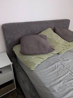 140 Bett mit Matratze 