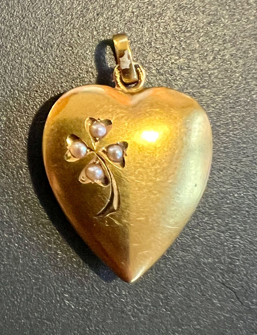 Ciondoli: Gold-Anhänger 18K Herz mit Perlen – Usato da Chur venduto da Penting1935 1