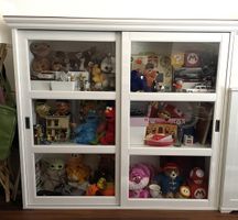 Vitrine weiss, nur bis 19.7.!