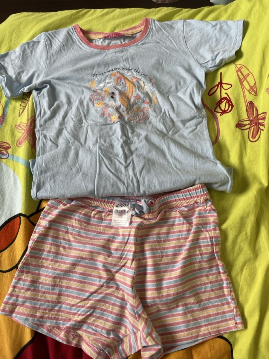Pigiama & Simili: Ensemble Été Alive, Taille 122/128 – Usato da MARLY venduto da AISLEE