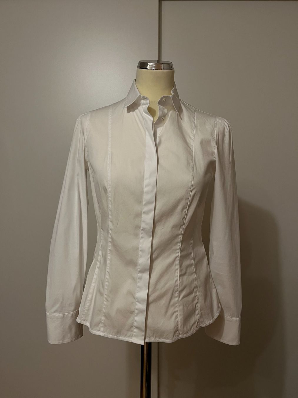 Massimo Dutti Camicette: Bluse / weiss / Massimo Dutti / 38 – Usato da Maienfeld venduto da 2nd-Hand-Parts