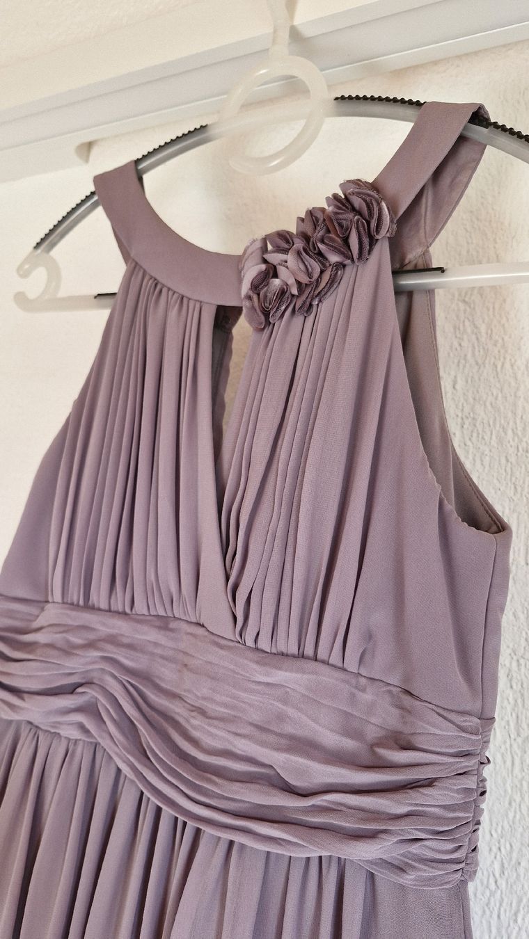Vestiti: Lila Cocktailkleid 36 mit Schal – Usato da Forch venduto da nadinepalermo 3