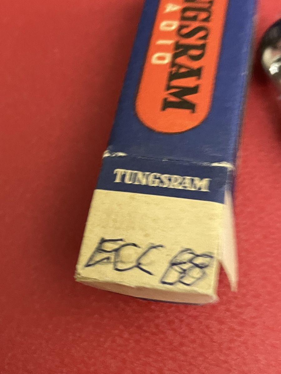 Componenti elettronici: Tungsram ECC88 Röhre mit OVP – Nuovo (secondo la descrizione) da Oftringen venduto da Jradioman 2