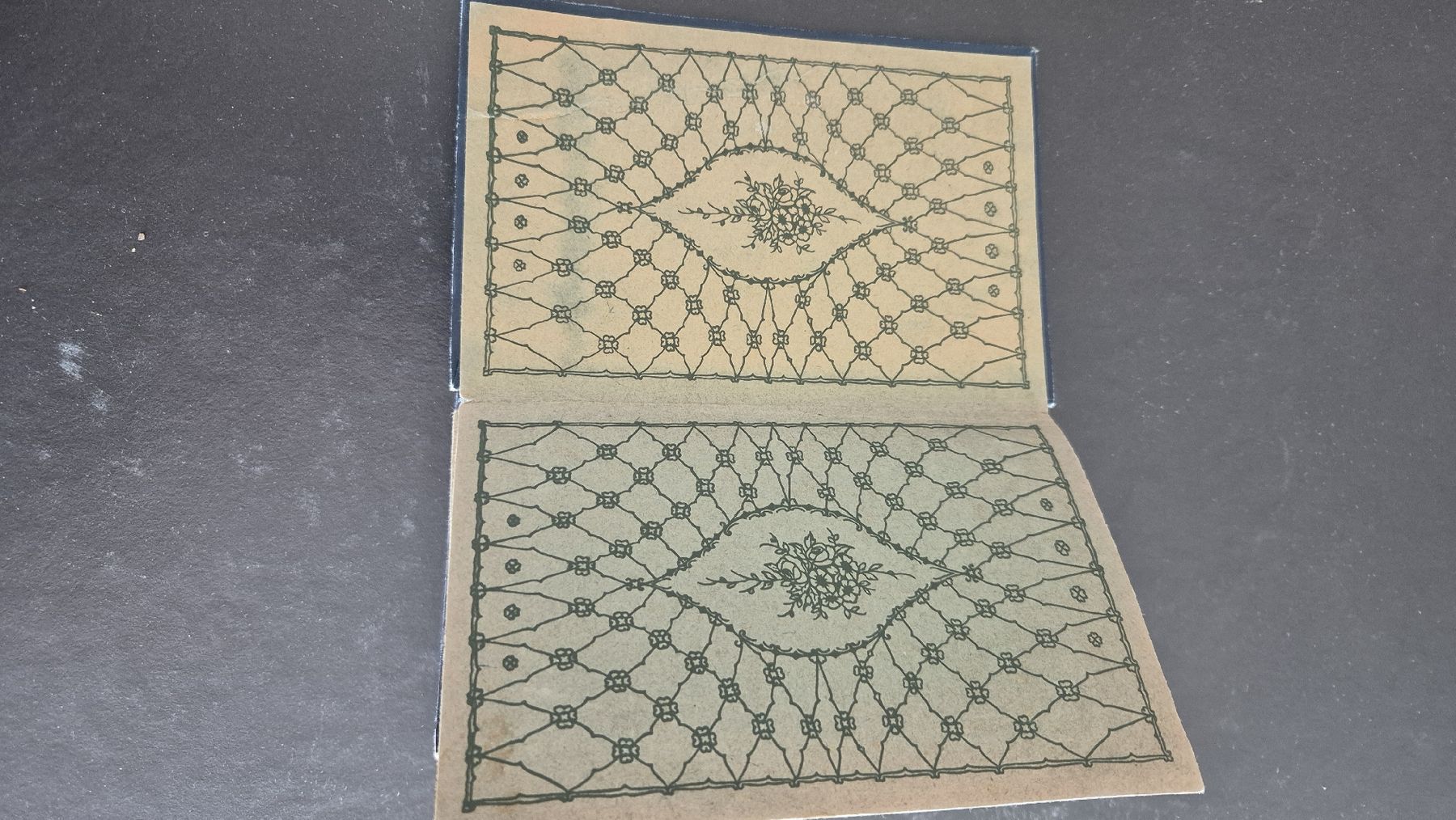 Cartoline postali: Album mit alten CH-Postkarten – Usato da Ersigen venduto da cubalibre11 3