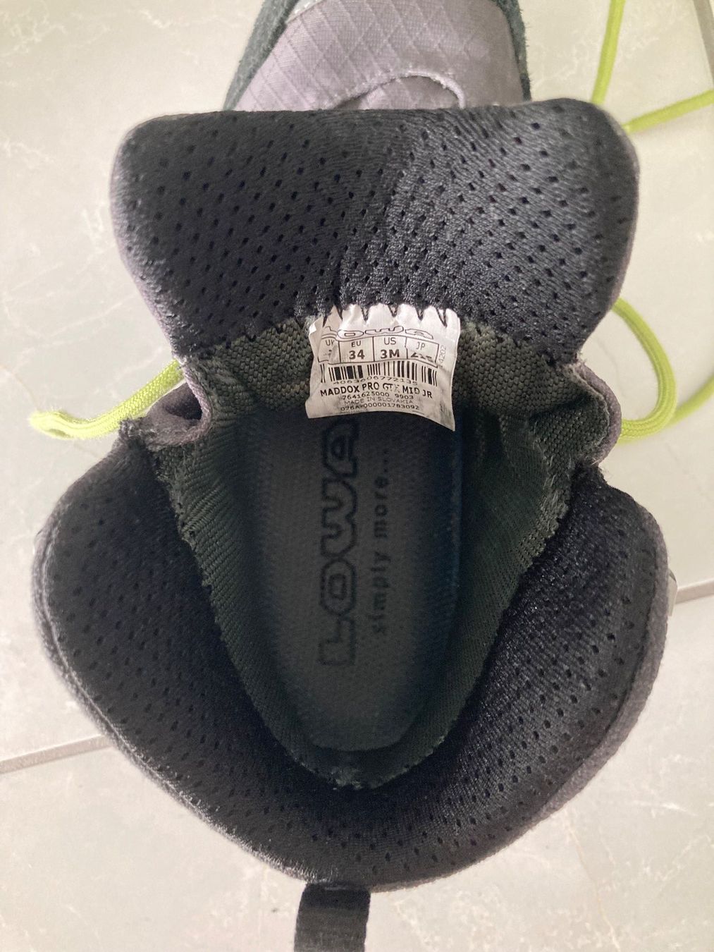 Lowa Herrenschuhe: Lowa Wanderschuhe, Grösse 34 – Gebraucht aus Männedorf von yellowshark01 2