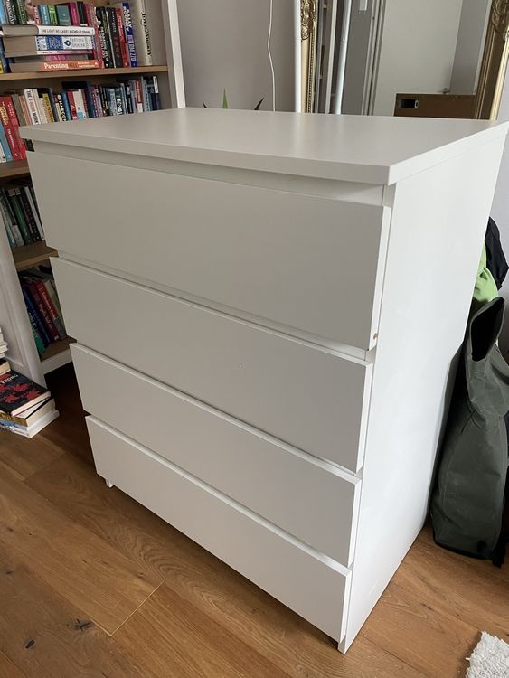 Wunderschne Malm Kommode Masse Bild