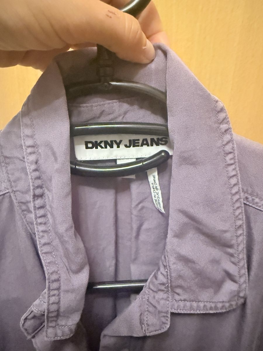 Chemisiers: DKNY Bluse – D'occasion à Rheineck par Princessaitaliana 1