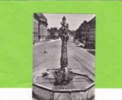 Bern-Kindlifresserbrunnen-belebt