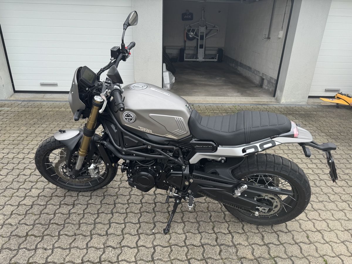 Benelli Strada: Benelli Leoncino 800 Trail – Usato da St. Gallen venduto da ad103 2