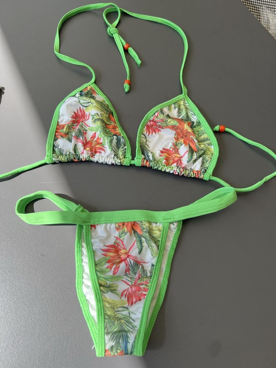 Costumi da bagno & Bikini: Bikini Brazilian – Nuovo (secondo la descrizione) da Eglisau venduto da Hermes10