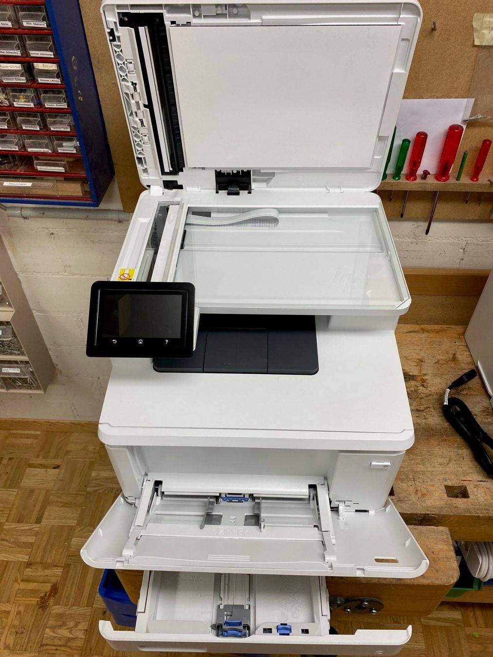 Hewlett Packard Stampanti: Color LaserJet Pro MFP M479fdw – Usato da Winterthur venduto da AltersheimSt.Urban 1