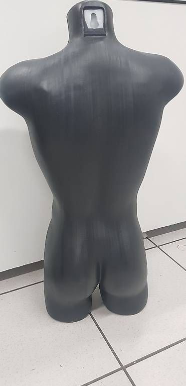 Altro in Decorazioni & Accessori: Männer Torso manequinne  – Usato da Zürich venduto da iriada 2