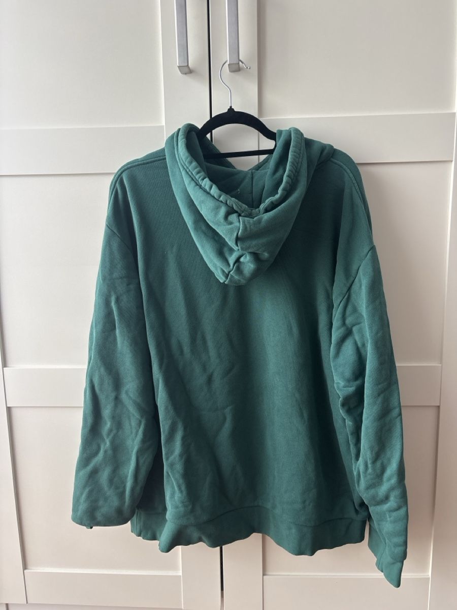 Adidas Pulls & Sweat-shirts: Adidas Kapuzenpullover Grösse XL, guter Zustand – D'occasion à Nänikon par Caro8989 2