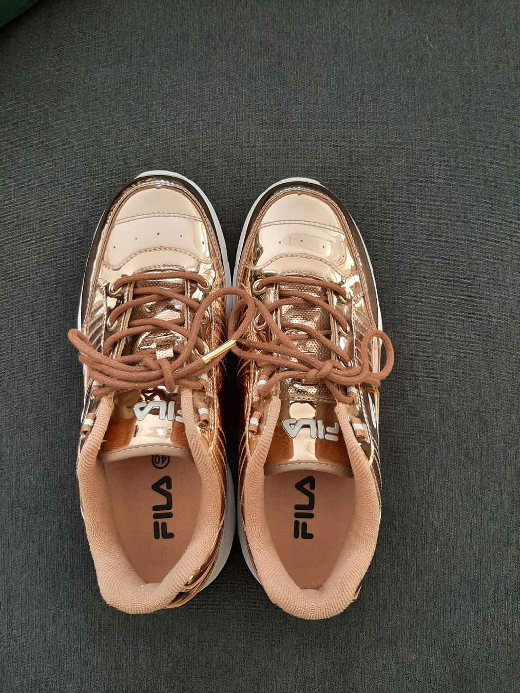 Fila Damenschuhe: Fila Damensneaker Gr. 40 – Gebraucht aus Buch am Irchel von -mireli- 3
