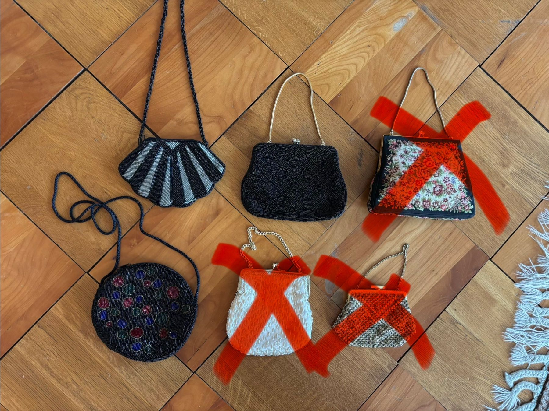 Borse da donna: Vintage Handtaschen, perlenbestickt – Usato da Matten b. Interl venduto da Andreakoller123