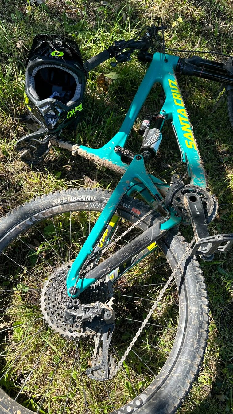 Santa Cruz Biciclette: Santa cruz nomad cc – Usato da Zürich venduto da joa_zs87 4
