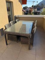 Grande table extérieur en rotin de qualité supérieur 