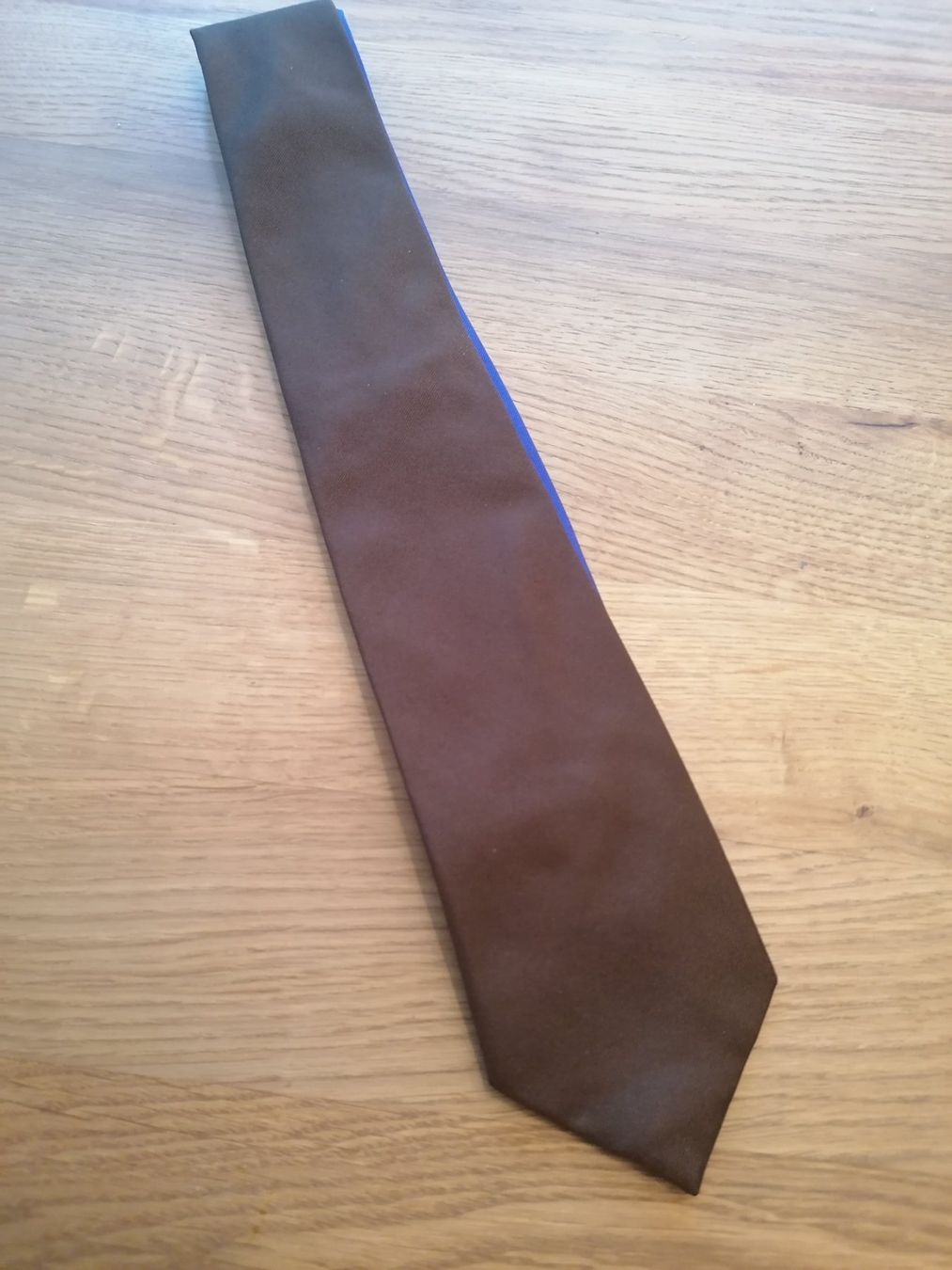 Tommy Hilfiger Cravatte: Tommy Hilfiger Krawatte 100% Seide - Nr. 164 – Usato da Basel venduto da vintagecollector