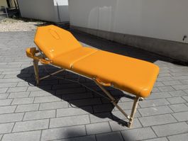 Mobile Behandlungsliege / Massageliege mit Transporttasche