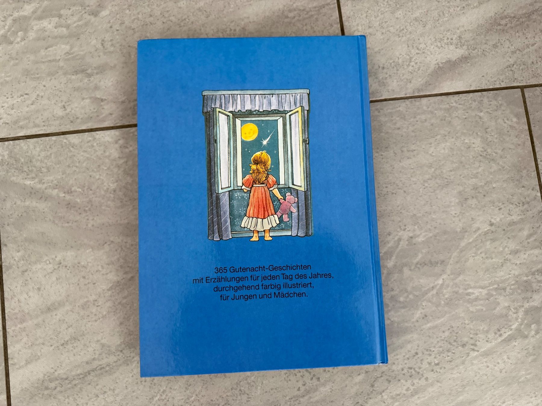 Bücher: 365 Gutenacht-Geschichten – Gebraucht aus Bülach von Loredana13 1