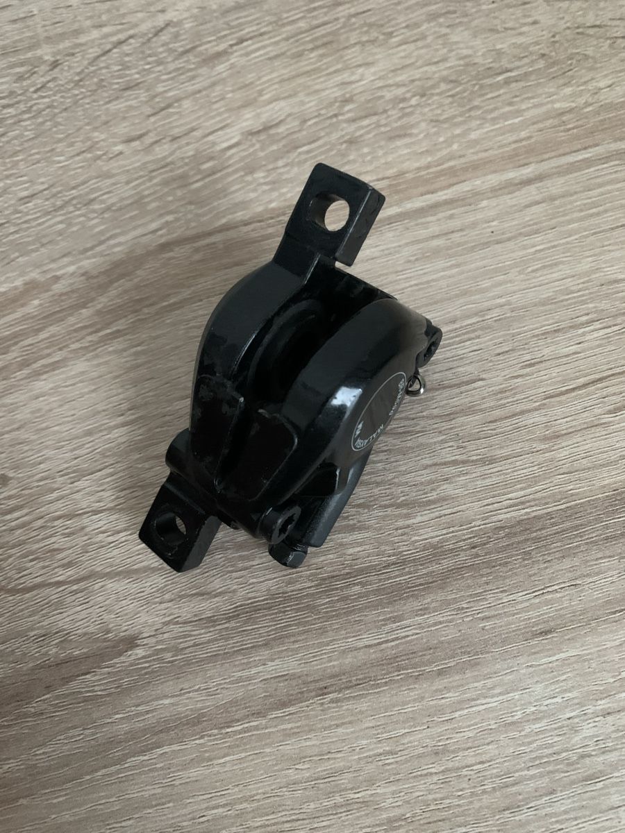 Shimano Pièces détachées: Shimano Deore Bremssattel BR-M596 MTB Bremse – D'occasion à Basel par Fahrenheitcycling 2